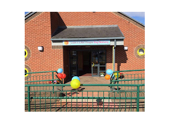 Luan's Little People